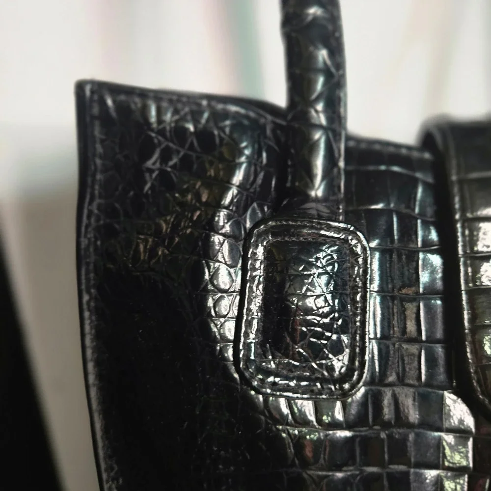 St. John Black Croc Embossed Patent Leather Tote Bag Gold Turn Lock Shoulder Bag